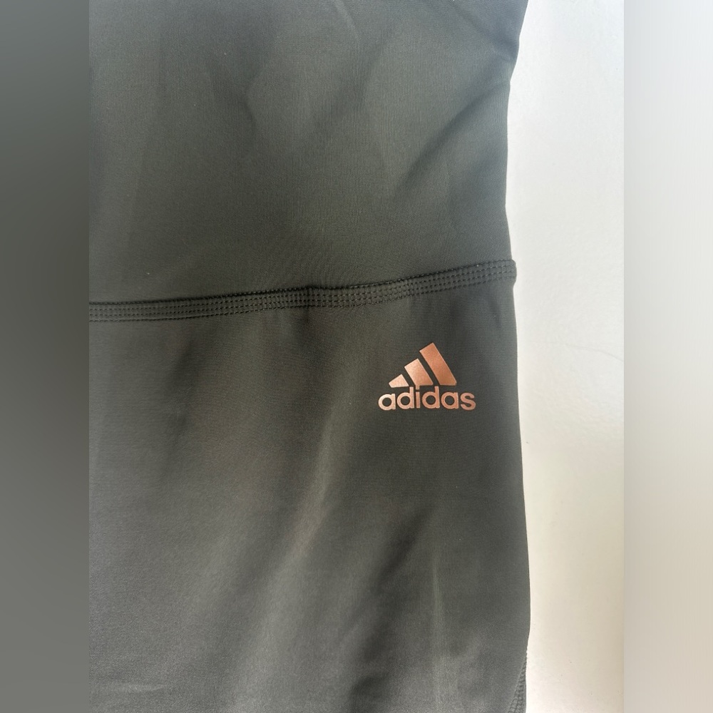 Adidas leggings